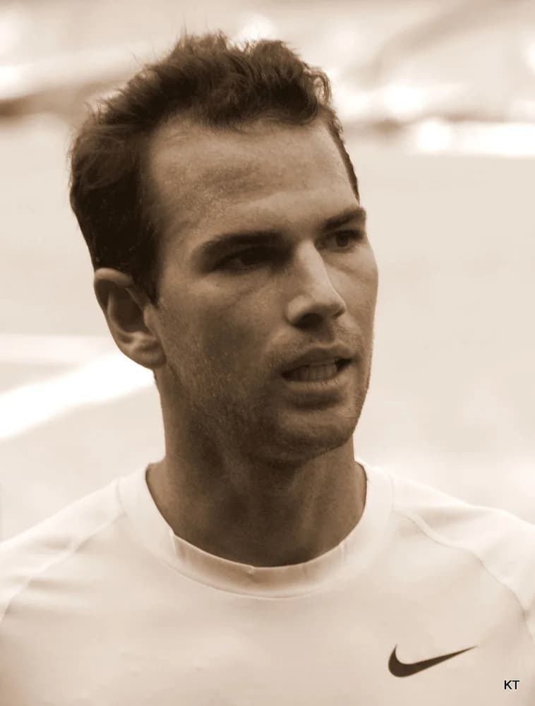 Adrian Mannarino