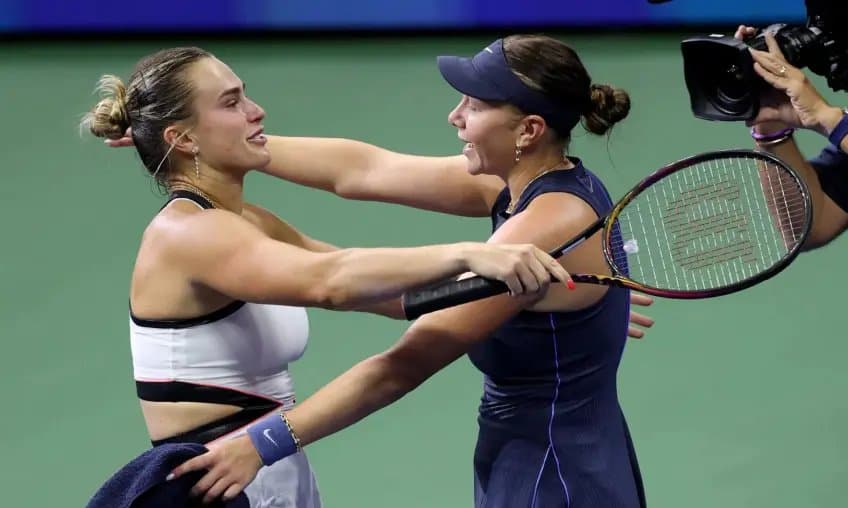 Amanda Anisimova loue Sabalenka pour l’ambiance au vestiaire