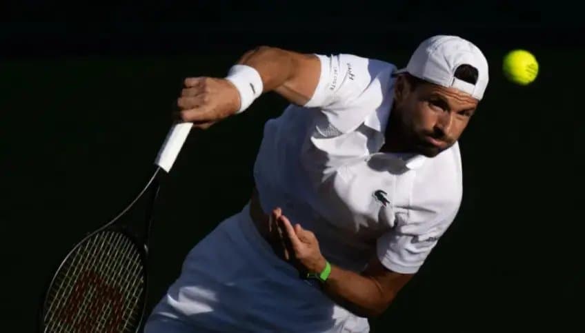 Dimitrov élimine Berrettini à Wimbledon et vise le 8e