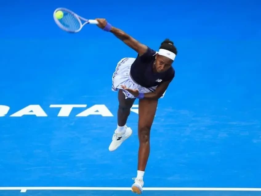 Gauff à Dubai : 28 doubles fautes en deux matchs, record 2026