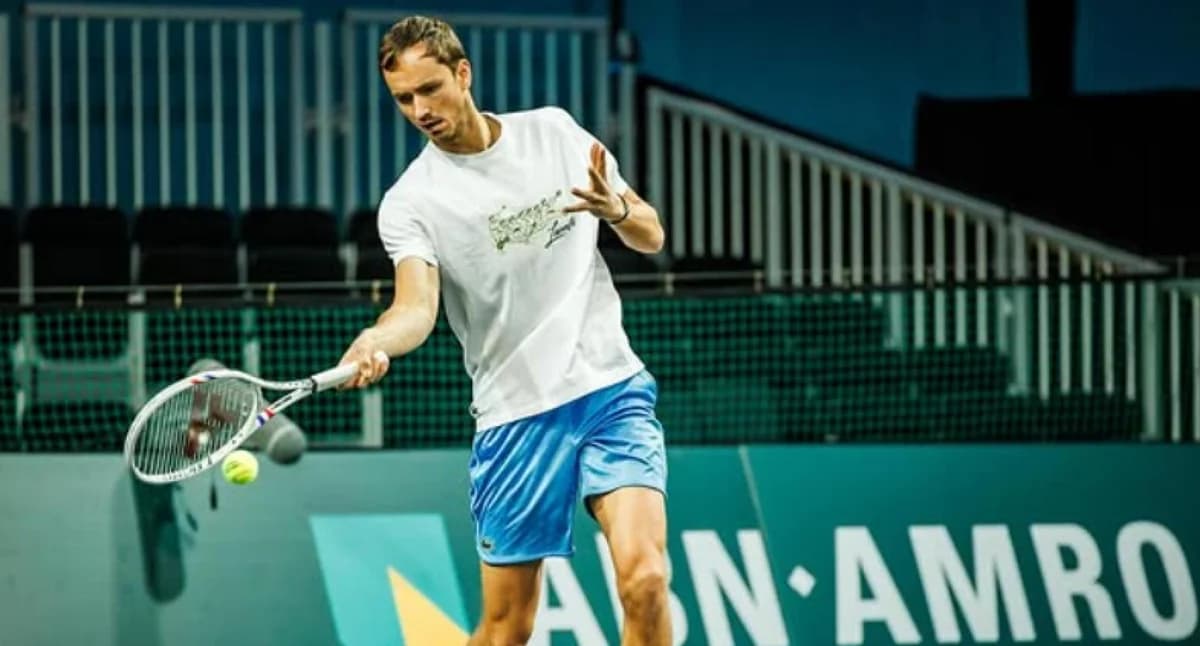 Medvedev en finale à Dubaï : un record en ligne de mire