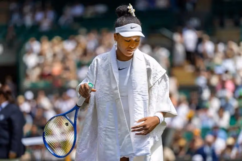 Naomi Osaka manque d’énergie à Wimbledon et change son planning