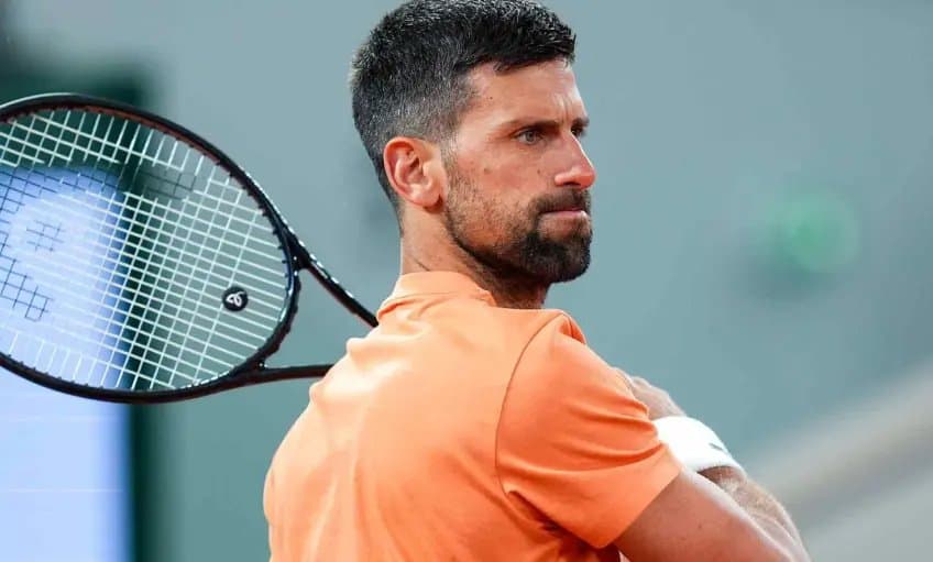 Novak Djokovic inquiet à Roland-Garros après ses soucis physiques