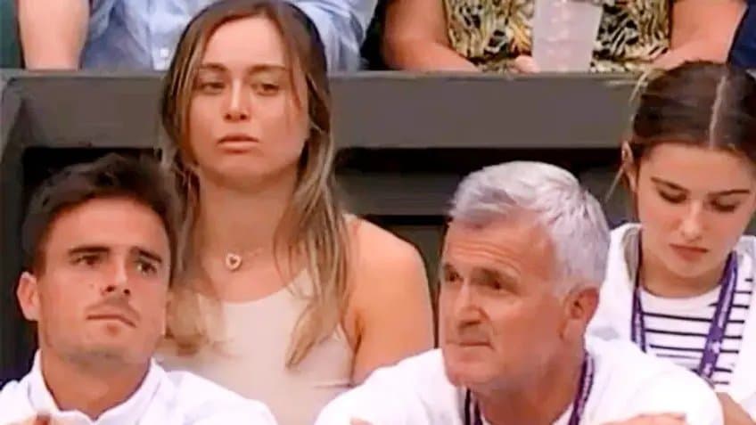 Paula Badosa vise Tsitsipas après le “viral” en boîte