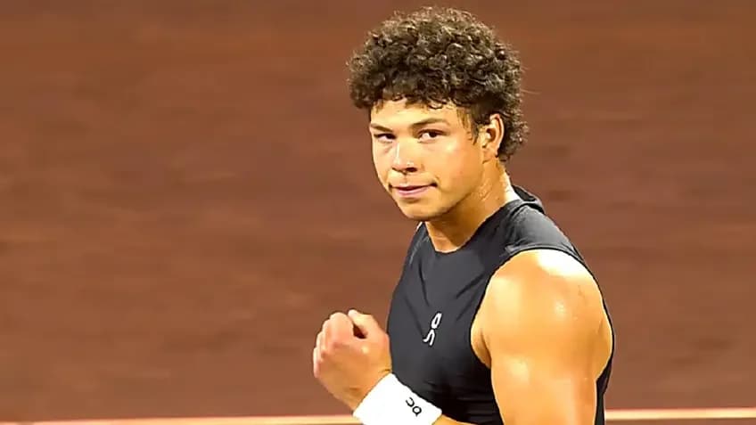 Shelton en quarts à Houston après deux tie-breaks serrés