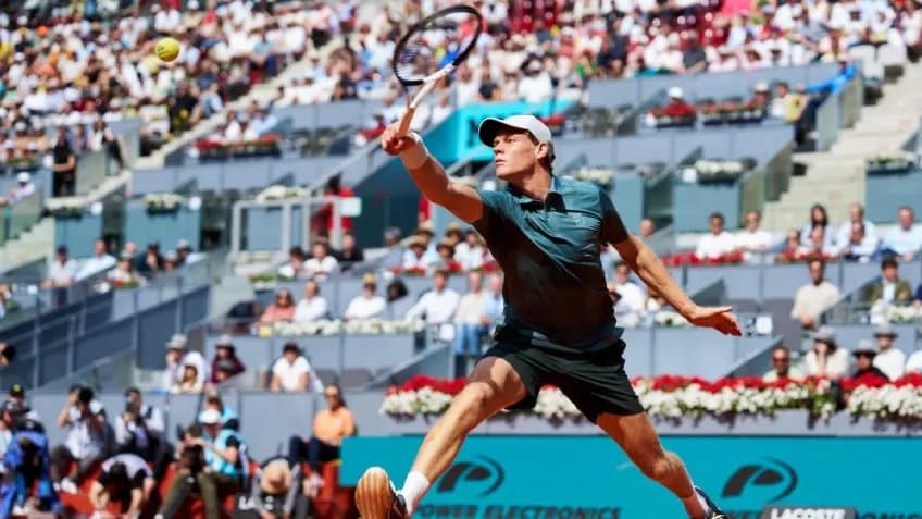 Sinner bat Bonzi à Madrid et lance sa chasse au record
