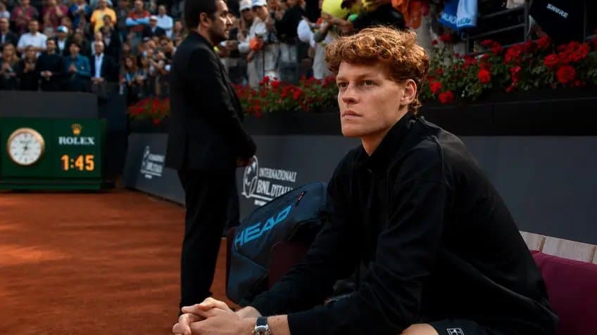 Tim Henman compare Sinner à Nadal et Federer