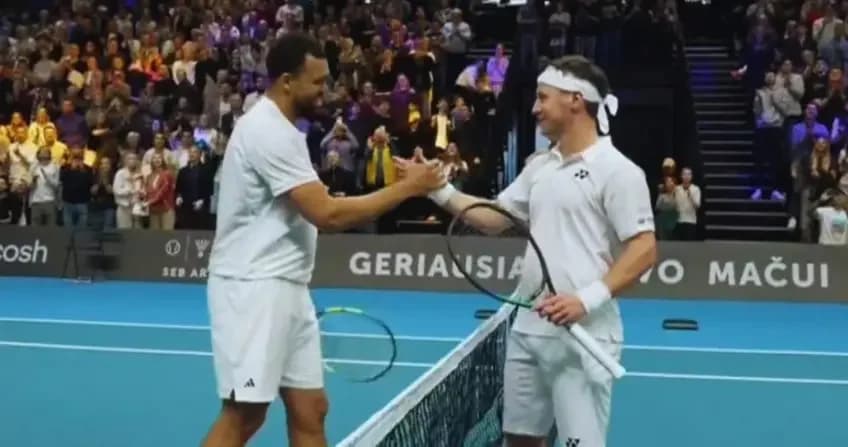 Tsonga battu par Berankis dans un match d'exhibition à Vilnius
