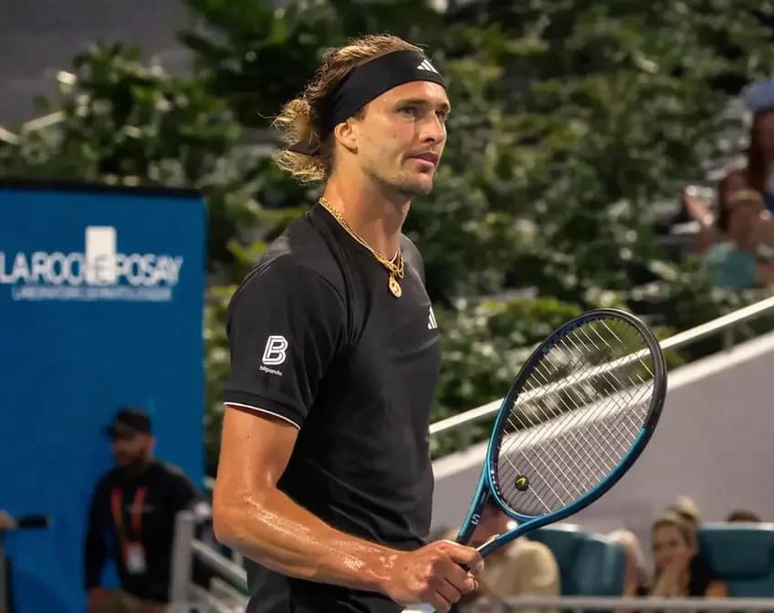 Zverev écrase Cerundolo et défie Sinner à Miami